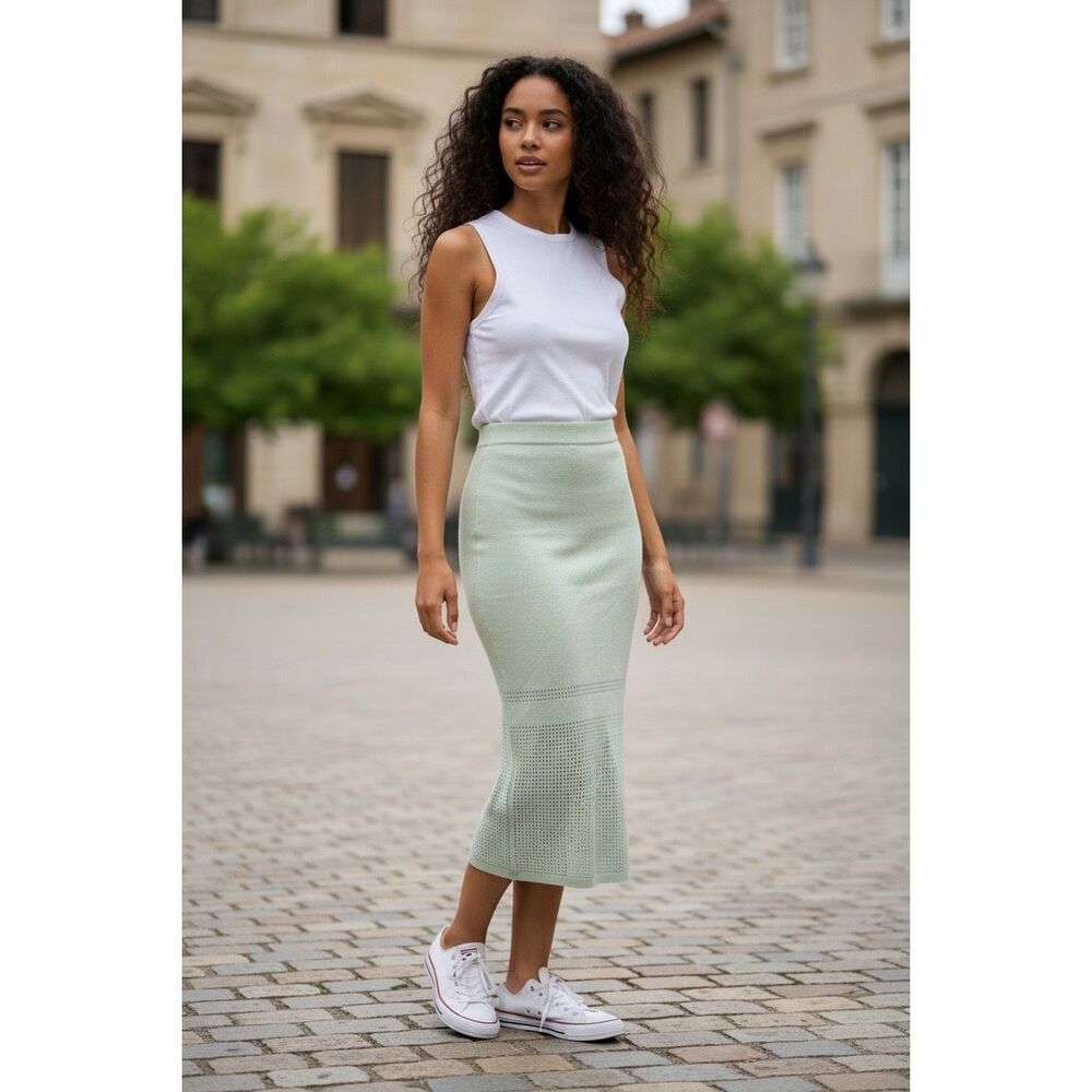 No Name Brand Cashmere Skirt in Mint NWT Size Small